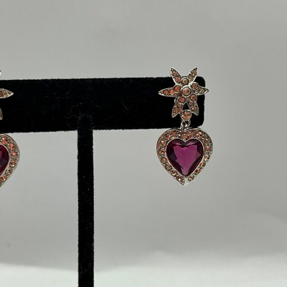 Vintage Dazzling Silver tone Kramer and Pink screw back Heart Earrings - Picture 8 of 11